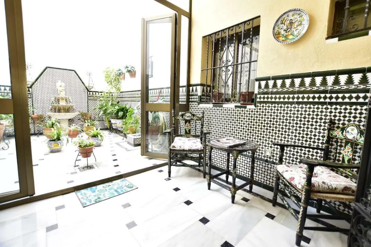 Homestay Triana Los Principes Seville Spain